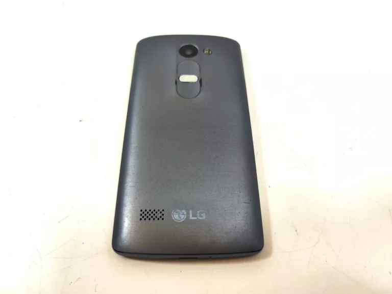 TELEFON LG LEON