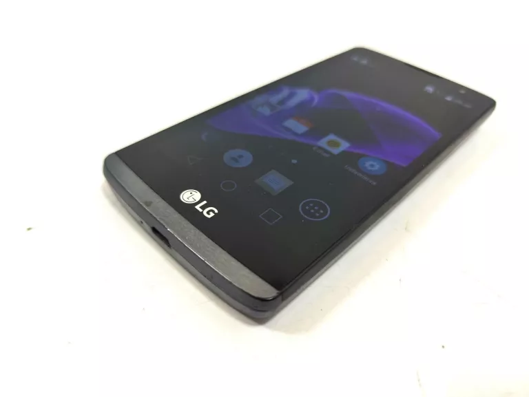 TELEFON LG LEON