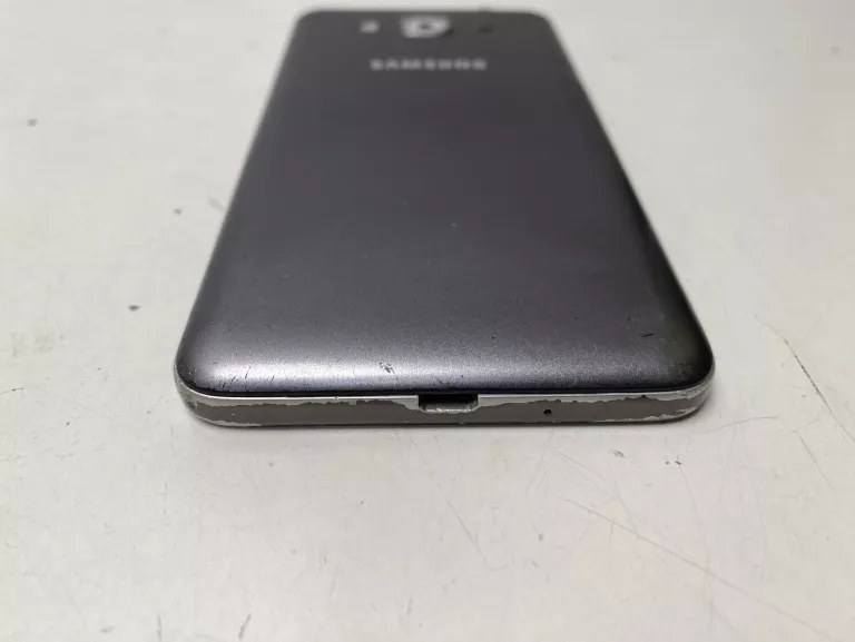 TELEFON SAMSUNG GALAXY J5 2016 OPIS