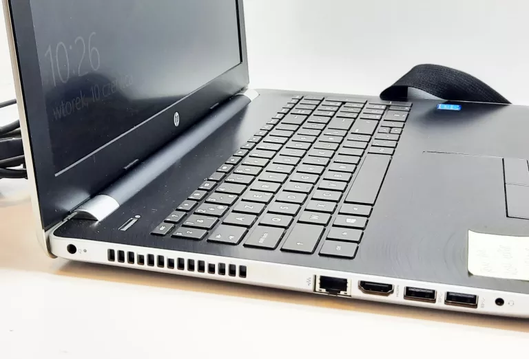 LAPTOP LAPTOP HP 15-BS0XX + TORBA ZASILACZ
