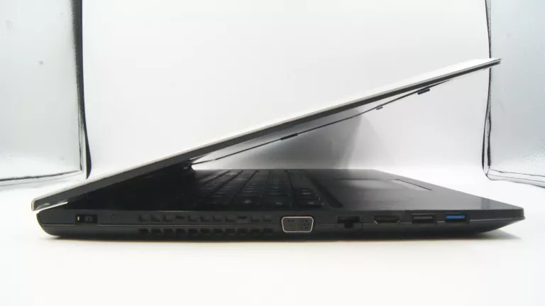 LAPTOP LENOVO G50-30 PENTIUM N3540/4GB/250GB SSD/WIN10