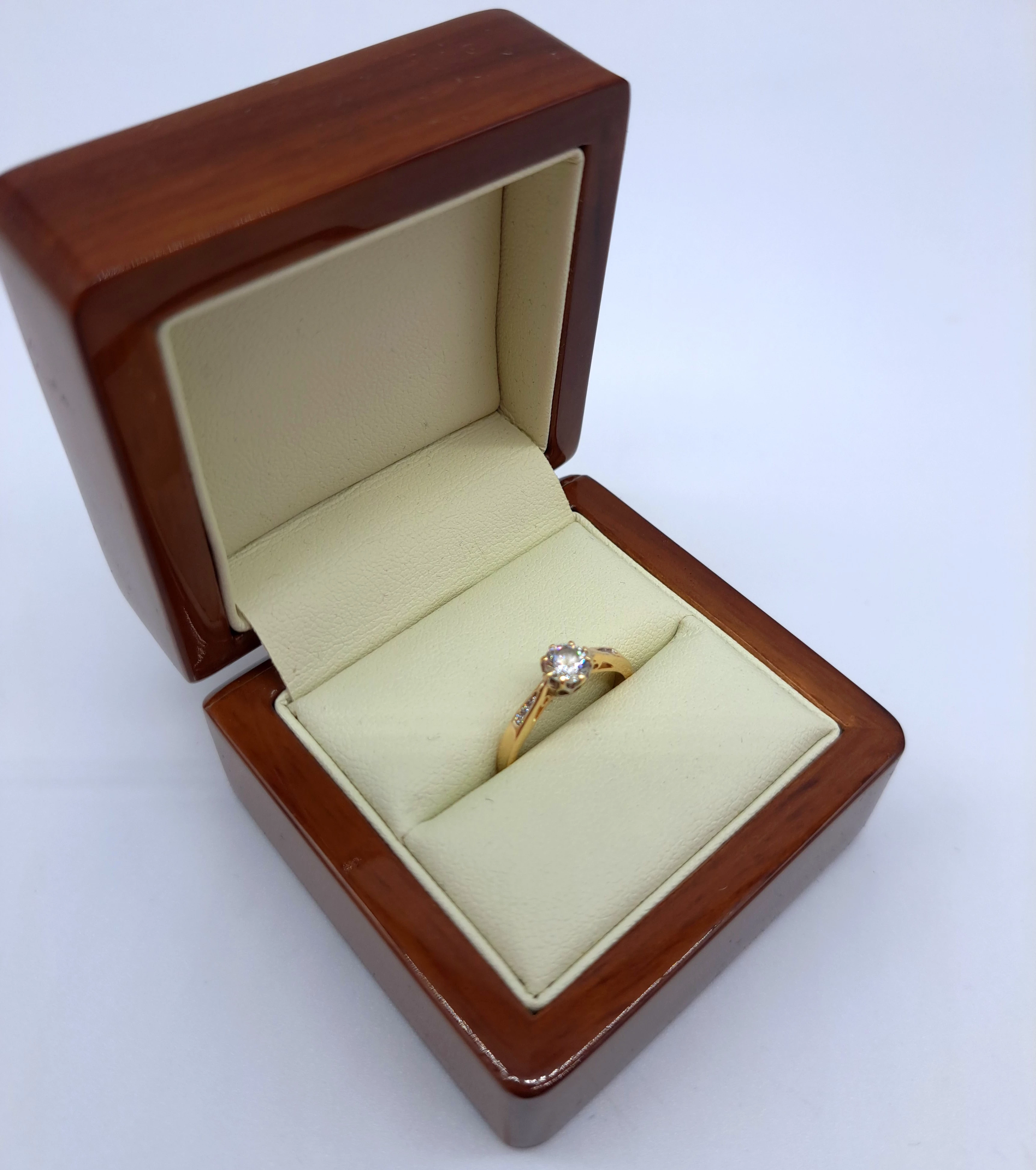 wyrob-jubilerski-uzywany-zloty-pierscionek-585-207g-bankowa-16e-police