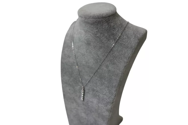 PIĘKNY SREBRNY ŁAŃCUSZEK Z ZAWIESZKĄ 925 1,58G
