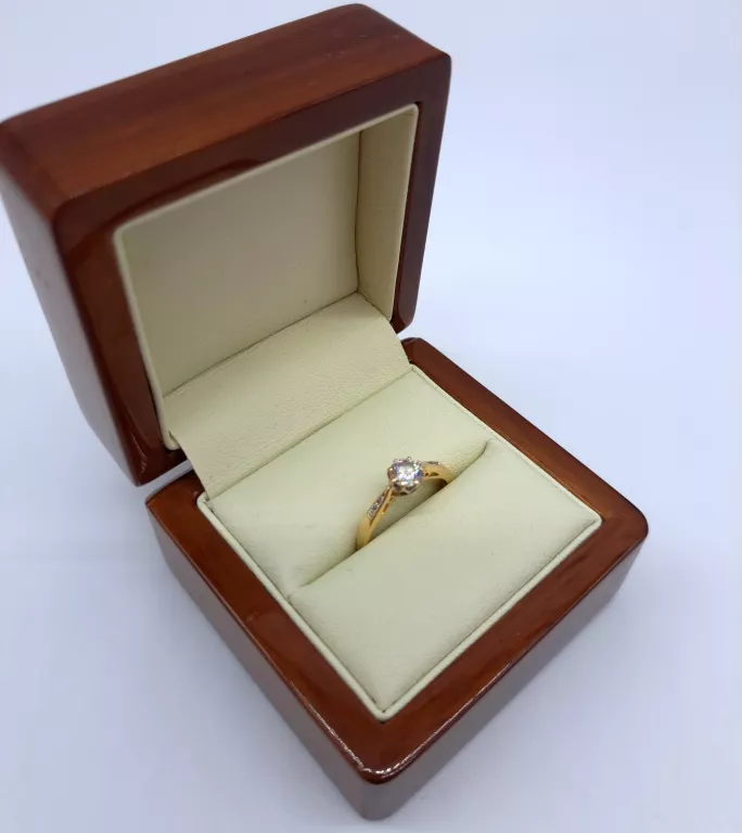 wyrob-jubilerski-uzywany-zloty-pierscionek-585-207g-bankowa-16e-police