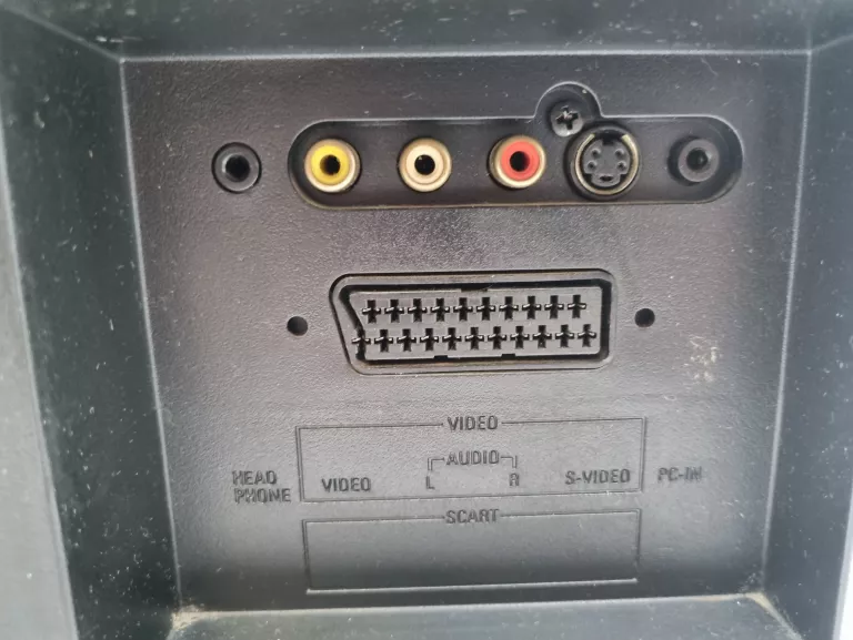 telewizor-funai-lcd-lt6-m19bb-19-1440-x-900-px-hd-ready-z-pilotem-stan-11323-2