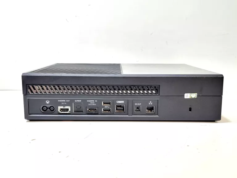 KONSOLA XBOX ONE 1540 500GB