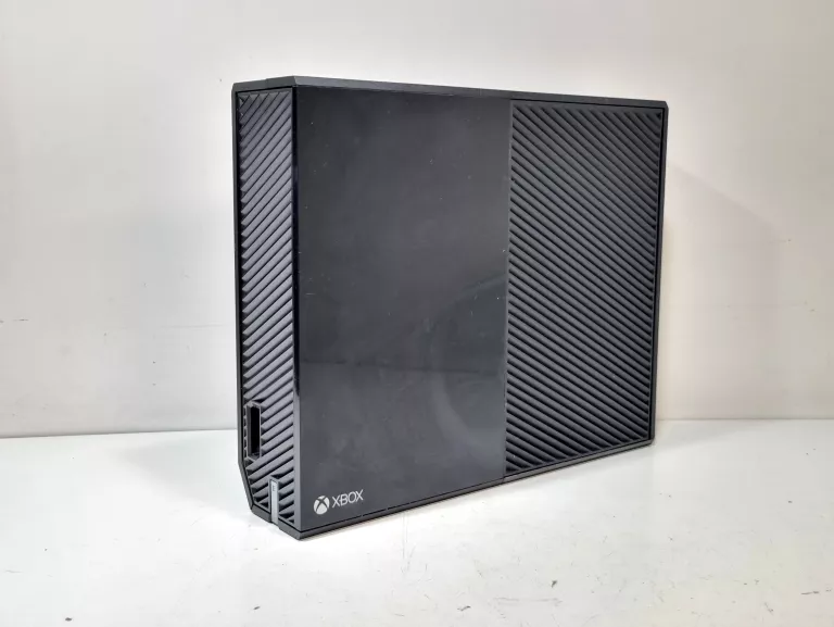 KONSOLA XBOX ONE 1540 500GB