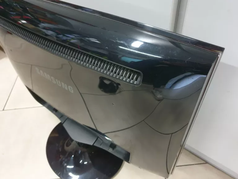 MONITOR SAMSUNG LS24TWHSUV + KABEL ZASILAJĄCY