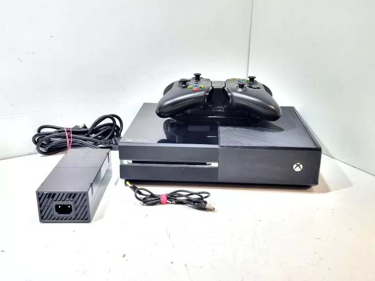 KONSOLA XBOX ONE 1540 500GB