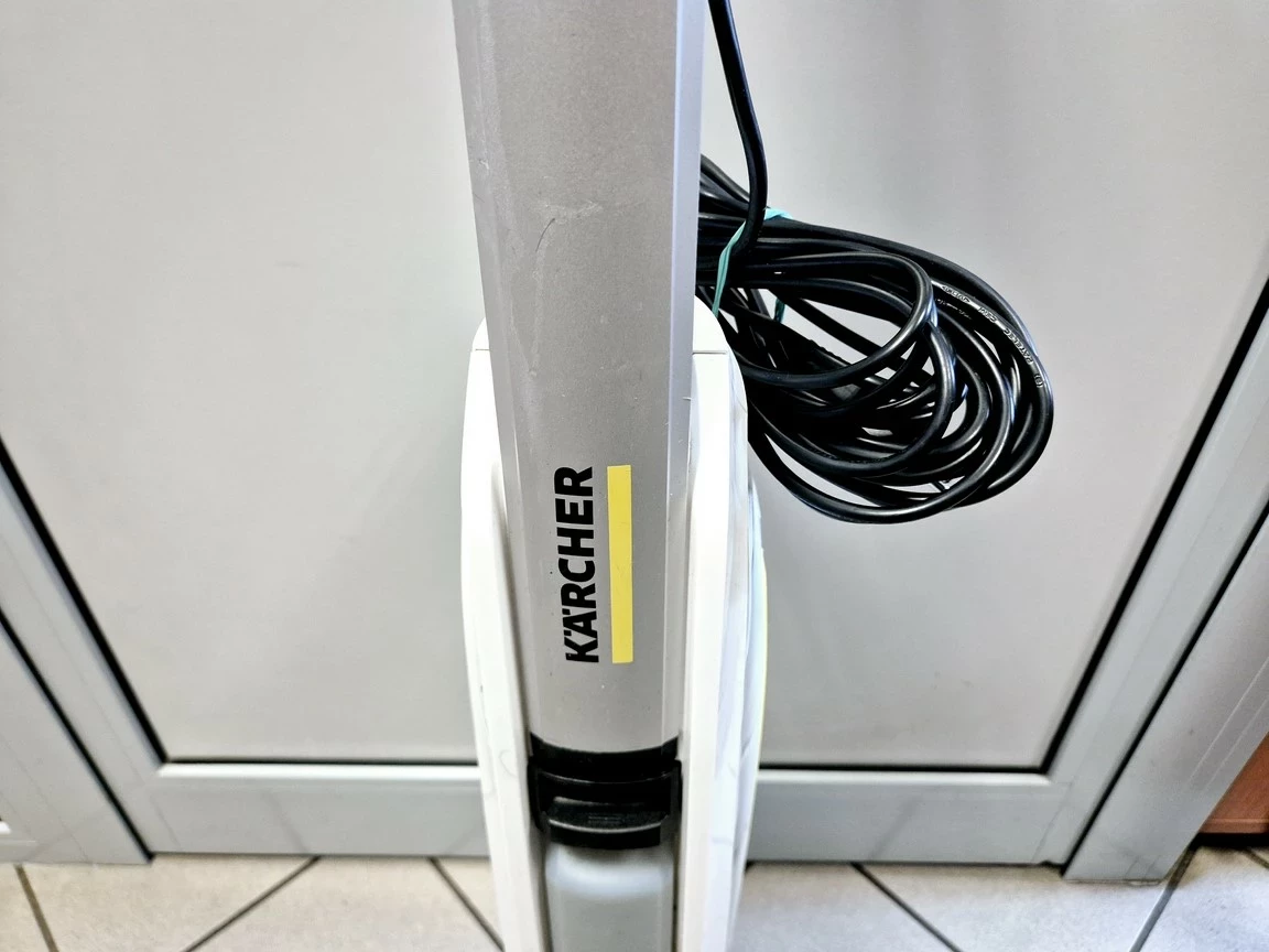mop-elektryczny-karcher-fc-5-premium-kolor-dominujacy-129357-2