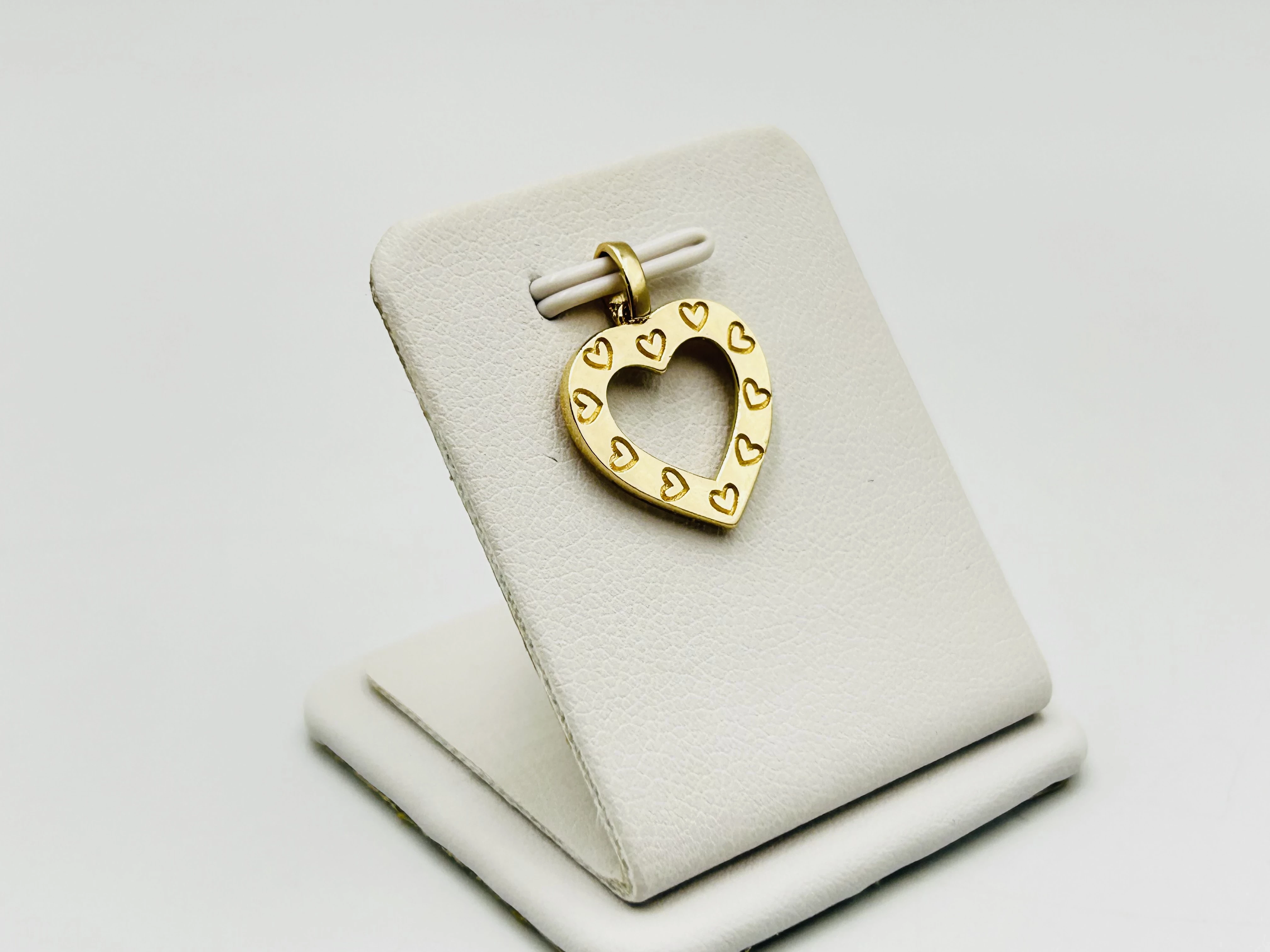 zlota-zawieszka-serce-115-g-pr585-14k-kielczowska-51b-wroclaw-mig51