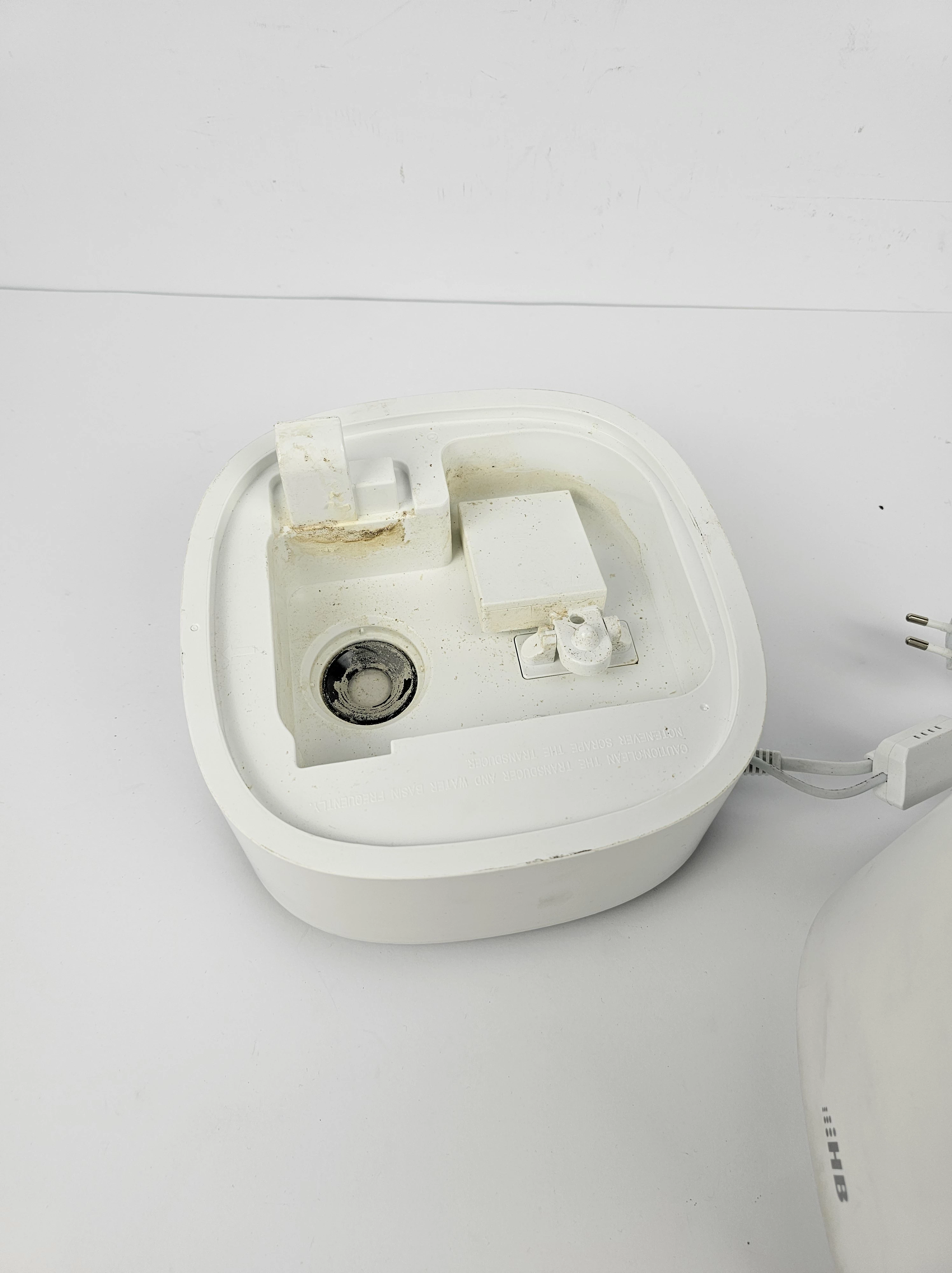 nawilzacz-powietrza-ultradzwiekowy-hb-uh2045dw-airsonic-kod-producenta-uh2045dw