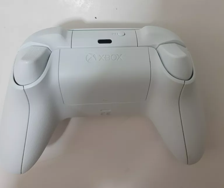KONSOLA XBOX SERIES S 512GB