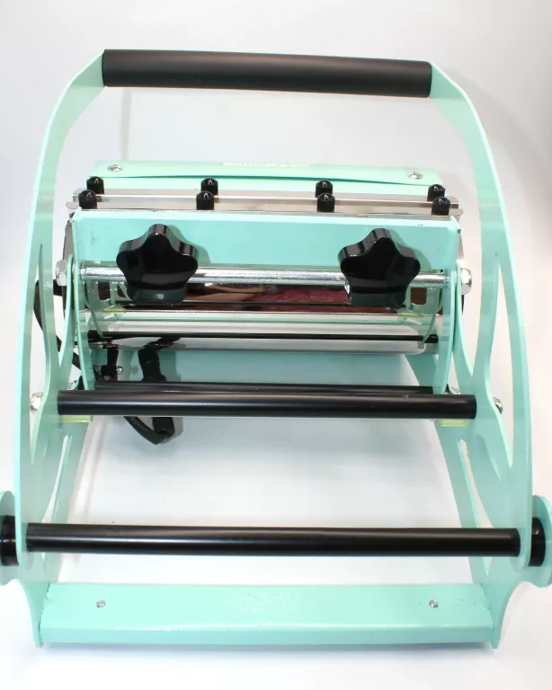 prasa-termiczna-do-kubkow-wbfhpm30oz-38-wysokosc-produktu-2700