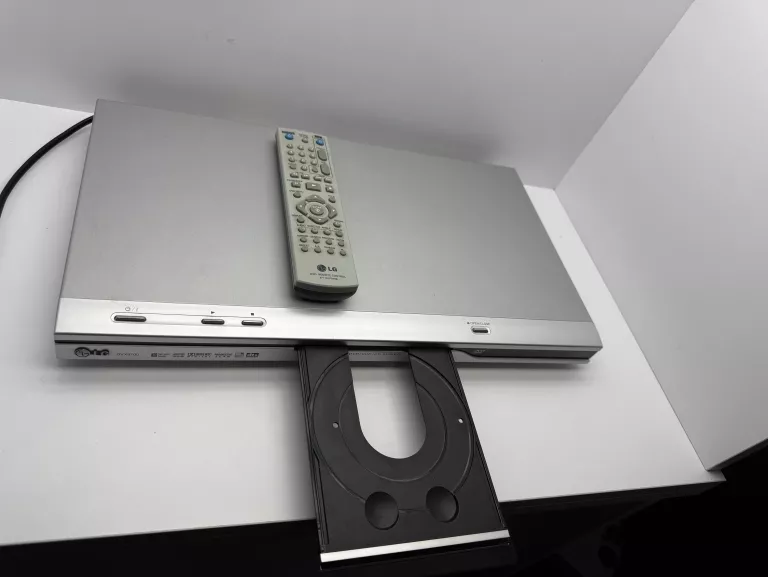ODTWARZACZ DVD LG DVX9700 / PILOT /511SHXJ002874