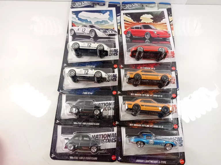 SAMOCHODZIKI HOT WHEELS SILVER SERIES