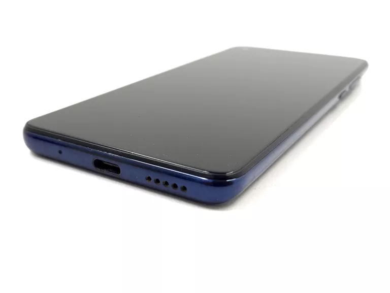 SMARTFON MOTOROLA ONE ACTION 4 GB / 128 GB 4G (LTE) NIEBIESKI