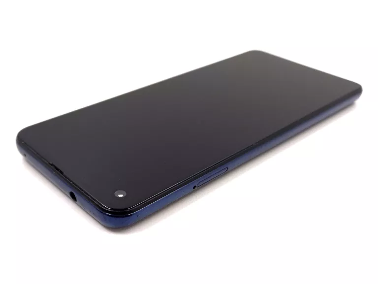 SMARTFON MOTOROLA ONE ACTION 4 GB / 128 GB 4G (LTE) NIEBIESKI