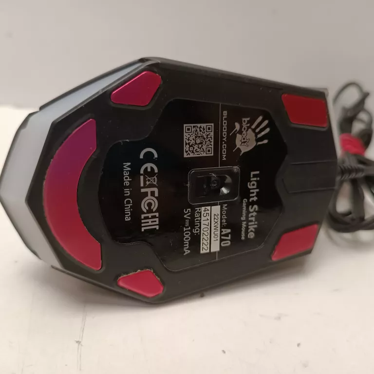 MYSZKA LIGHT STRIKE A70