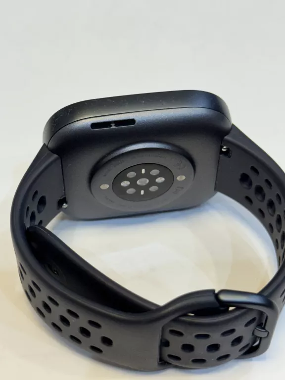 SMARTWATCH AMAZFIT BIP 6 CZARNY