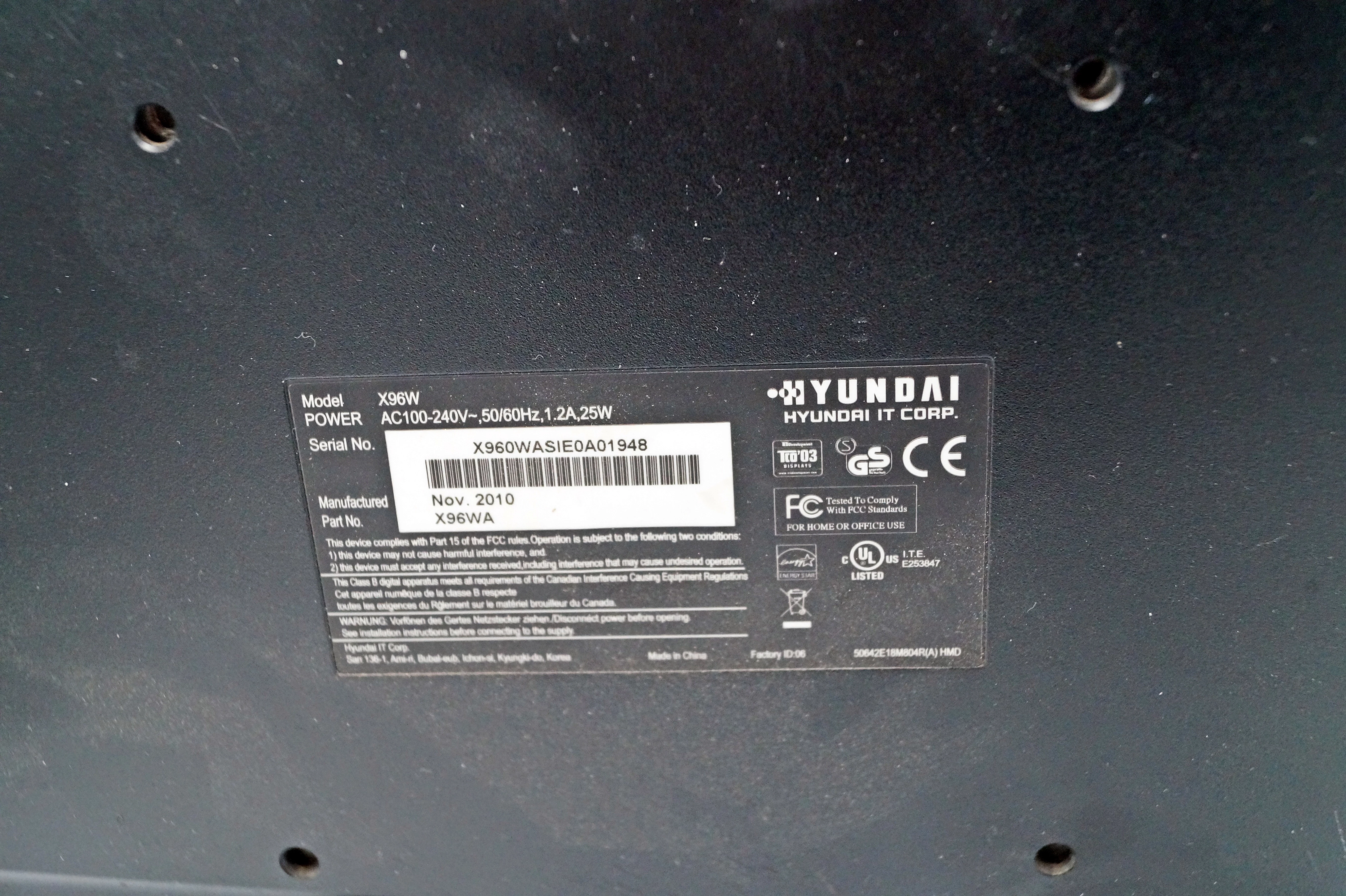 monitor-19-lcd-hyundai-x93w-1440-x-900-vga-stan-11323-2