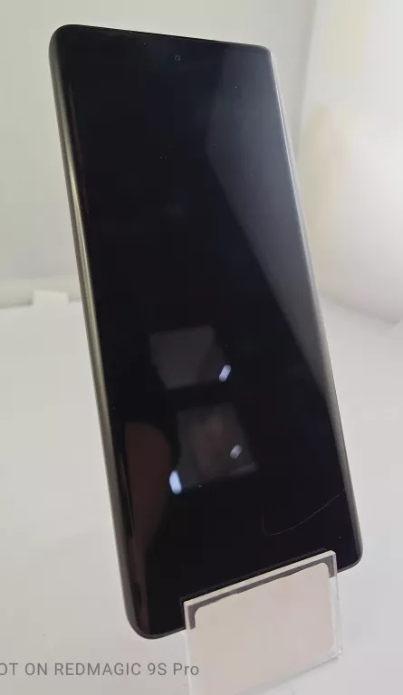 TELEFON MOTOROLA EDGE 40 8/256GB Z PLUSA