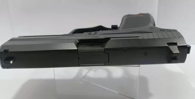 PISTOLET WIATRÓWKA HK USP CO2