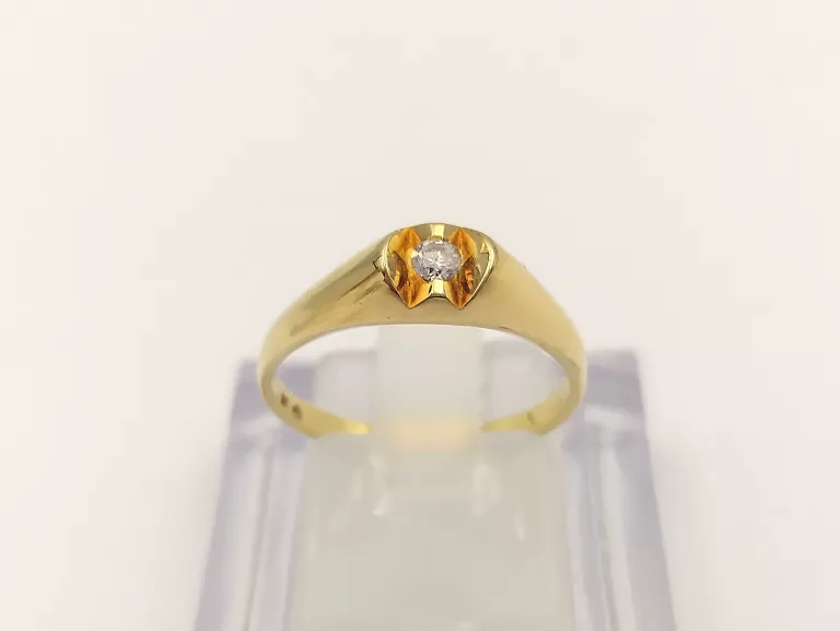 ZŁOTY PIERŚCIONEK Z DIAMENTEM 585 3,39 G 0,06CT R 12