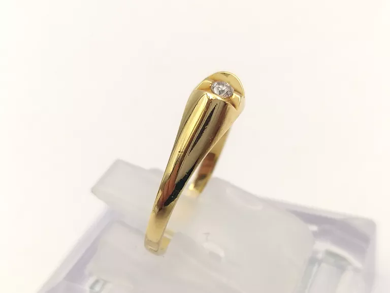ZŁOTY PIERŚCIONEK Z DIAMENTEM 585 3,39 G 0,06CT R 12