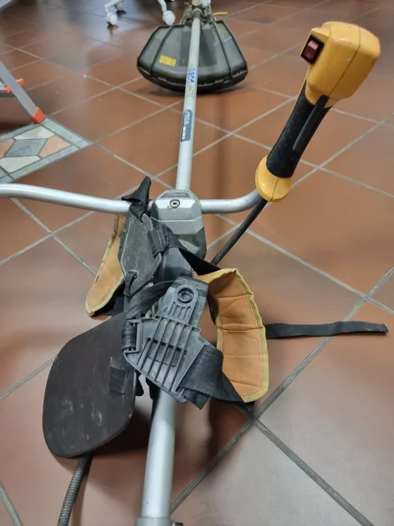 kosa-spalinowa-stiga-sbc-252-d-model-sbc-252-d