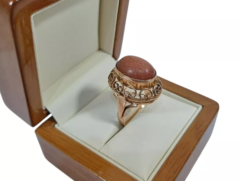 zloty-pierscionek-z-kamieniem-pr585-700g-r19-rodzaj-2205-2