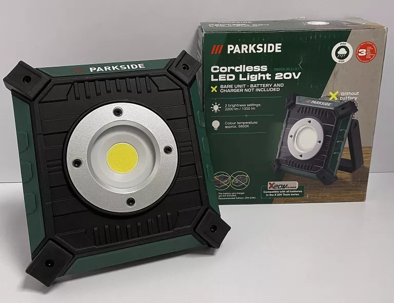 AKUMULATOROWY REFLEKTOR PARKSIDE PERFORMANCE PPBSTA 20-LI A1 LED 20 V