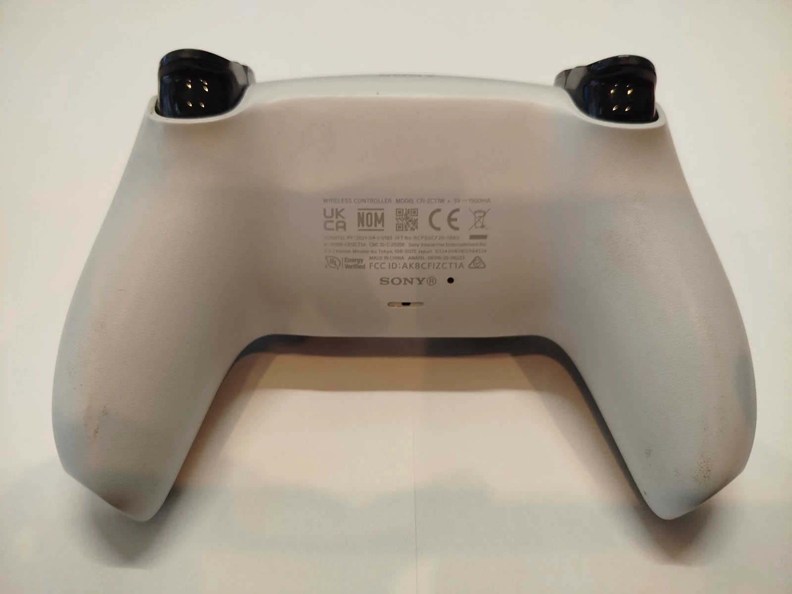 pad-ps5-sony-dualsense-v2-cfi-zct1w-stan-11323-2