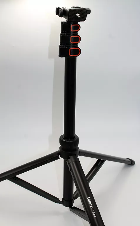 ALUMINIOWY TRIPOD STATYW ULANZI TB64Z Z UCHWYTEM NA SMARTFON I PILOTEM