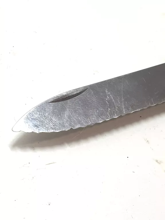 SCYZORYK VICTORINOX BA