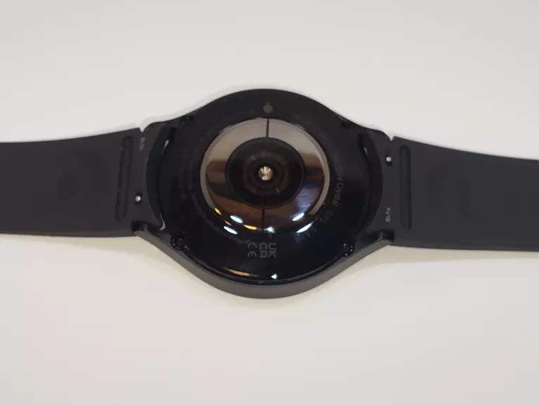 SAMSUNG GALAXY WATCH 5