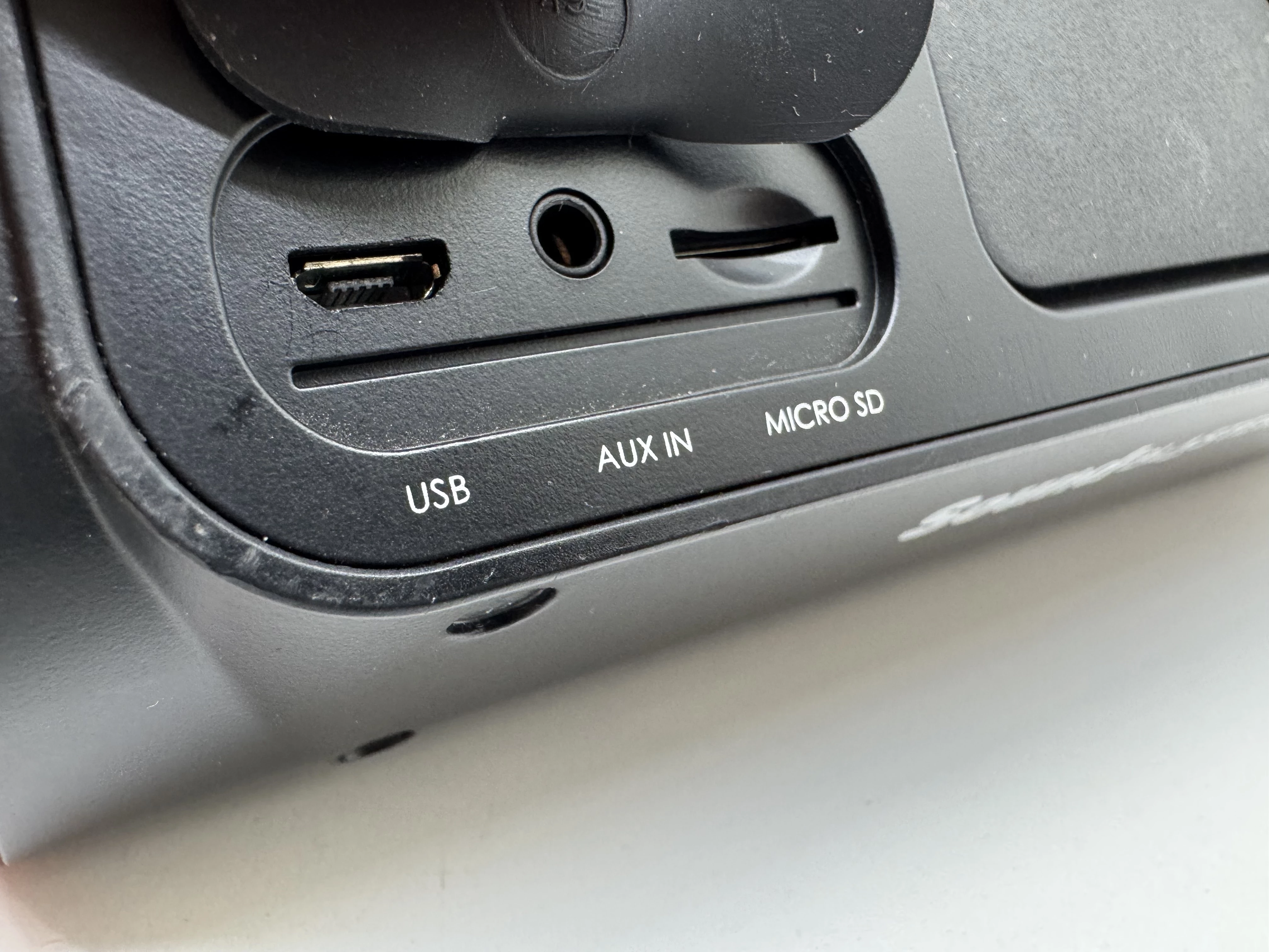 glosnik-przenosny-creative-sound-blaster-free-czarny-4-w-marka-207898-234166