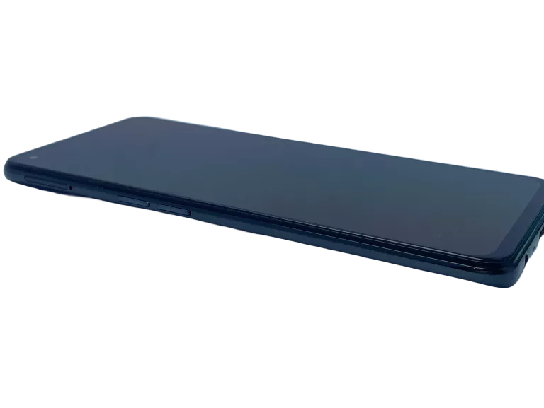 OPPO RENO 5 8 GB / 128 GB