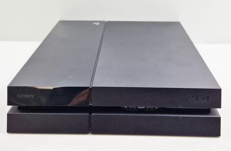 KONSOLA SONY PS4 500 GB CUH-1116A