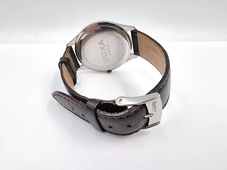 ZEGAREK DOXA 211.10