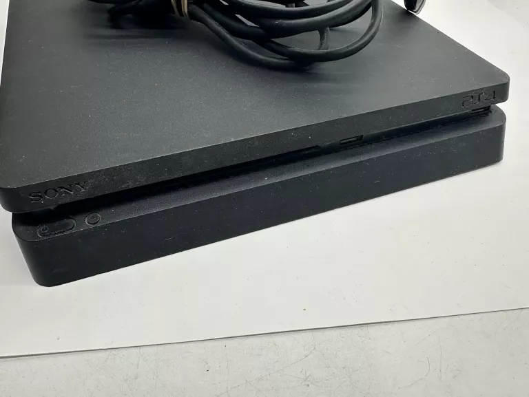 KONSOLA PS4 SLIM CUH-2216B 1TB