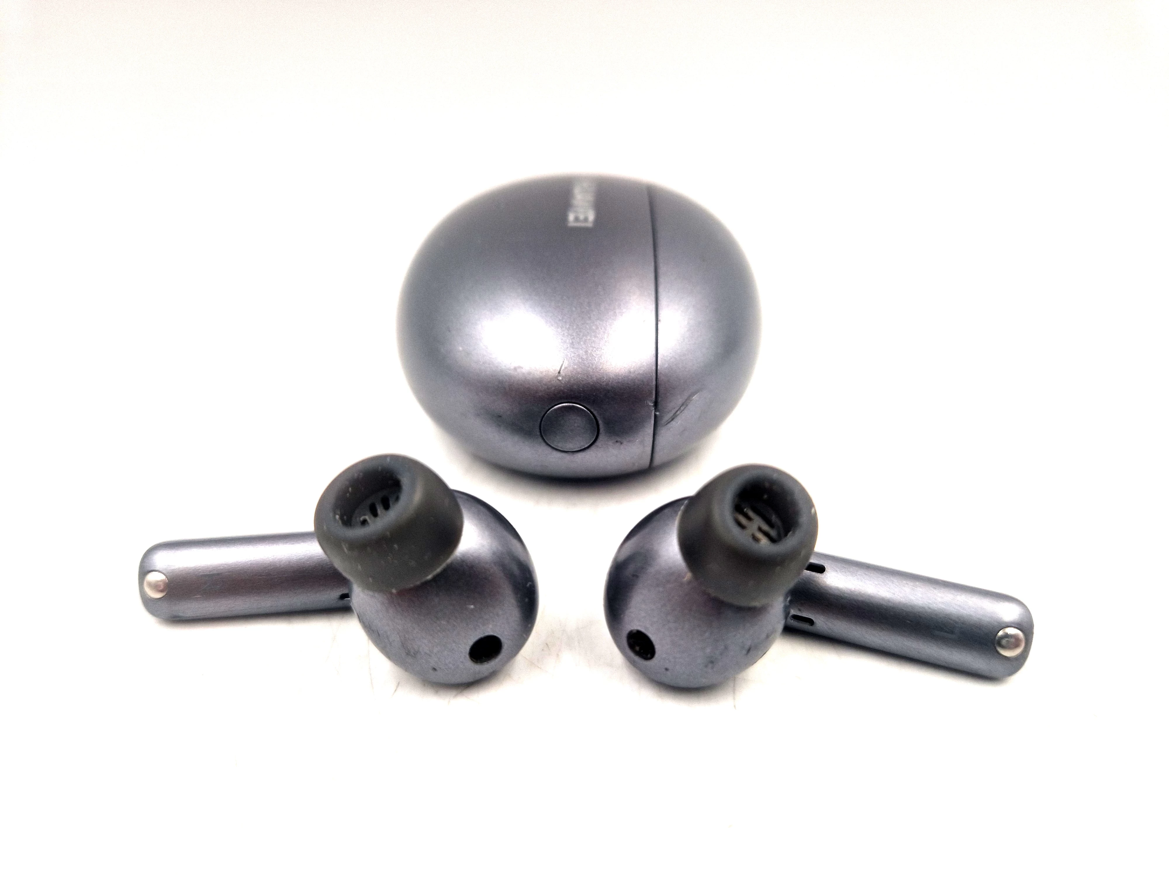 sluchawki-huawei-freebuds-4i-stan-11323-2