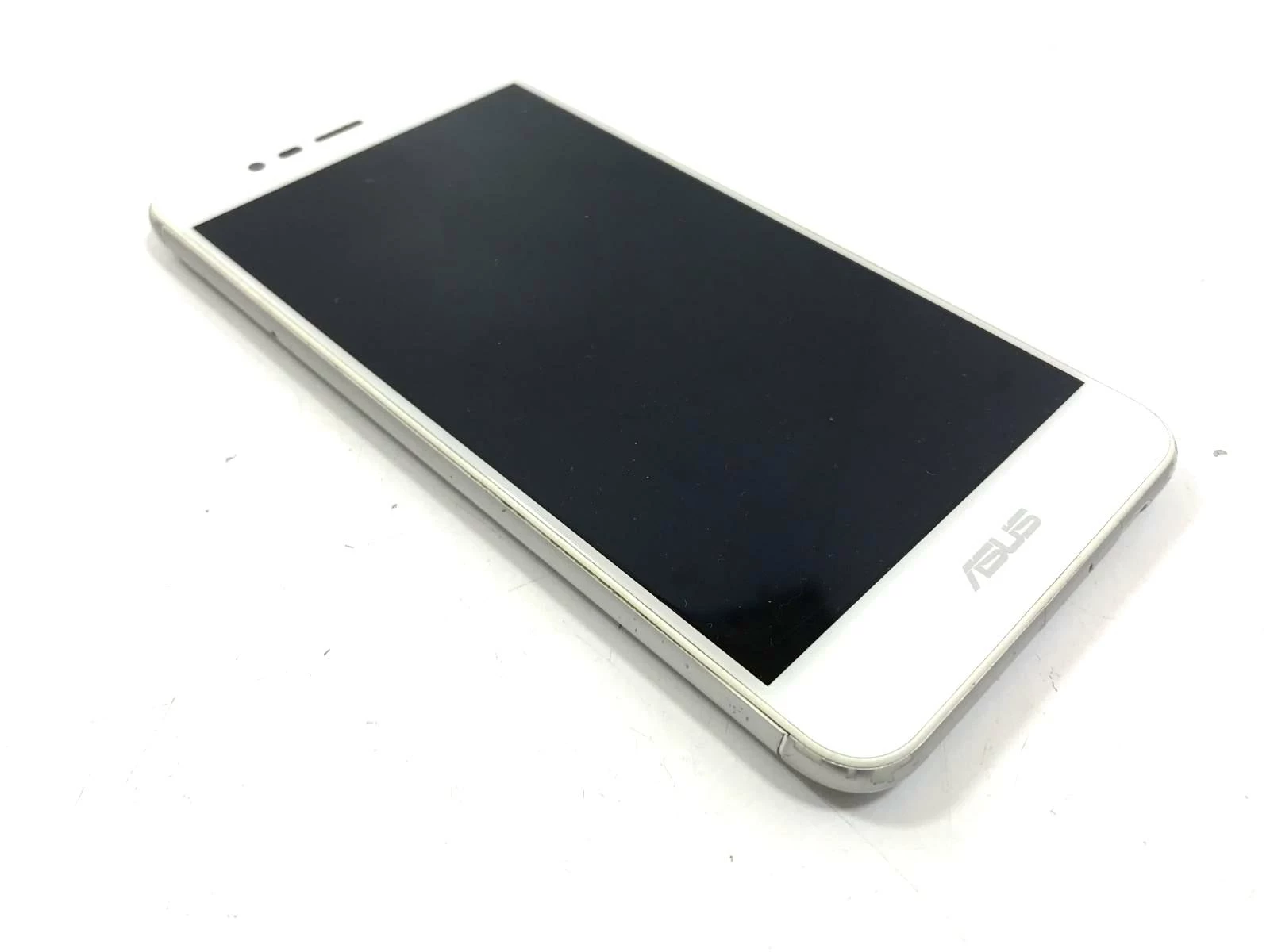 telefon-asus-pegasus-3-stan-11323-2