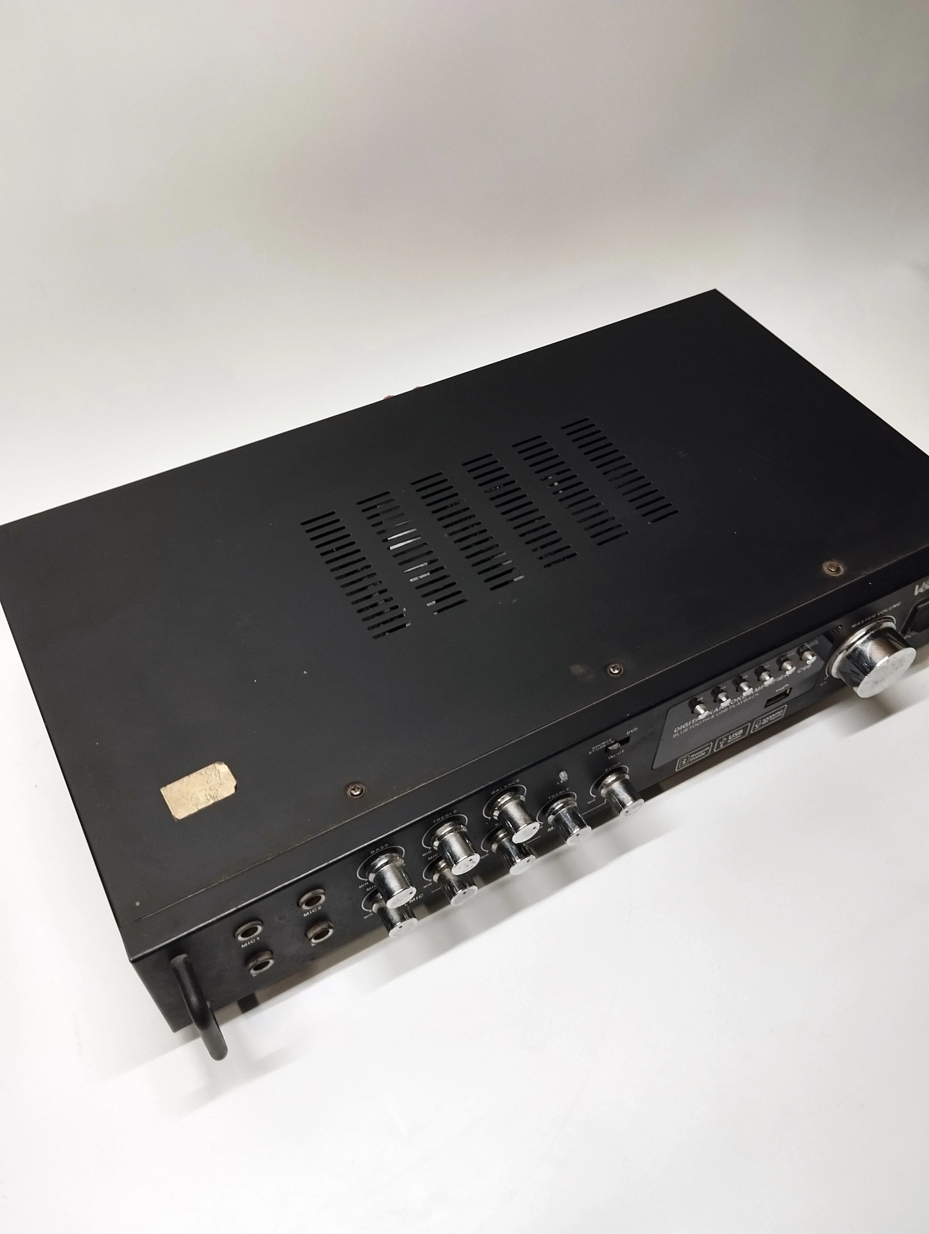 wzmacniacz-voice-kraft-c66-model-c66