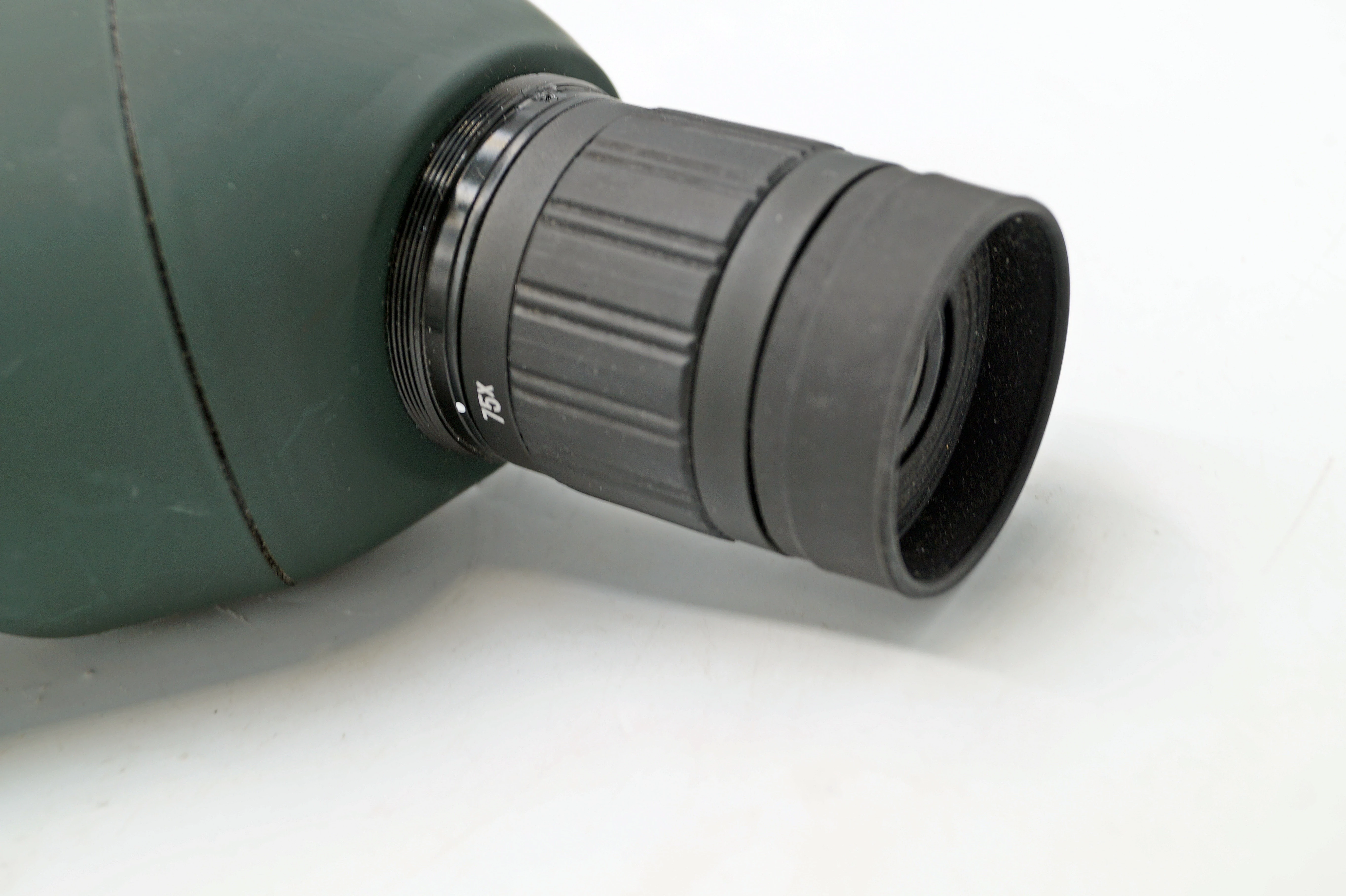 svbony-sv28-luneta-obserwacyjna-25-75x70-model-lr080