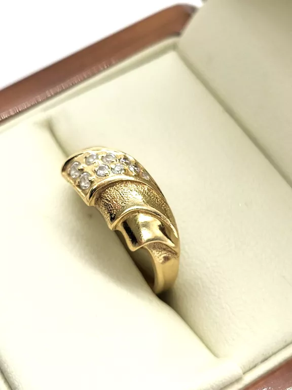 ŚLICZNY ZŁOTY PIERŚCIONEK /2.13G/585/R14