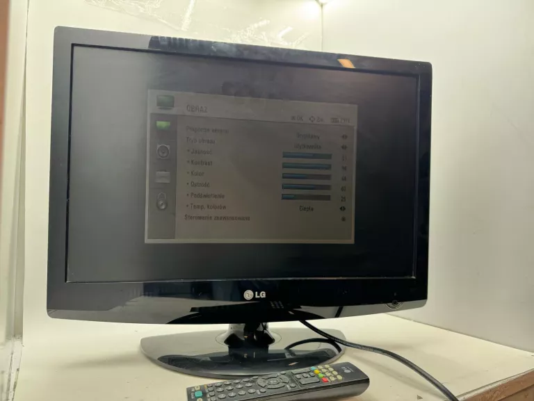 TELEWIZOR LG 22LG3000