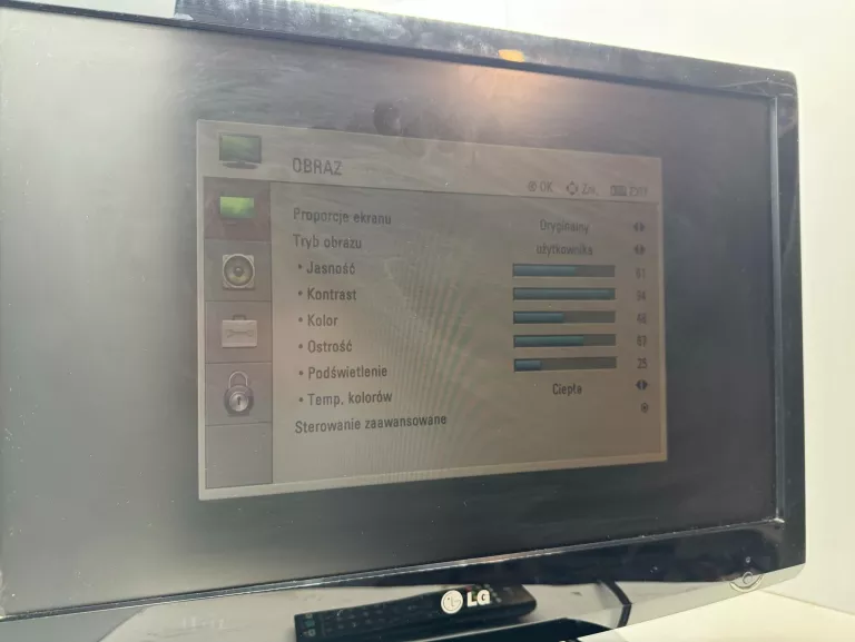 TELEWIZOR LG 22LG3000