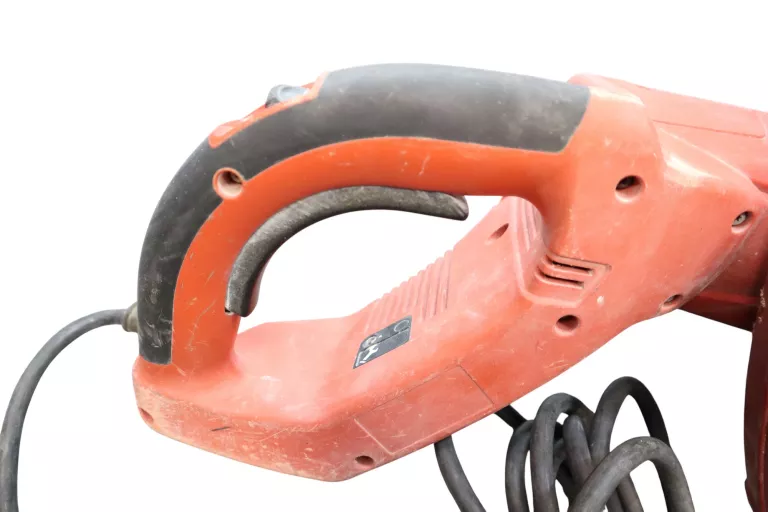PIŁA DO BETONU HILTI DCH-300