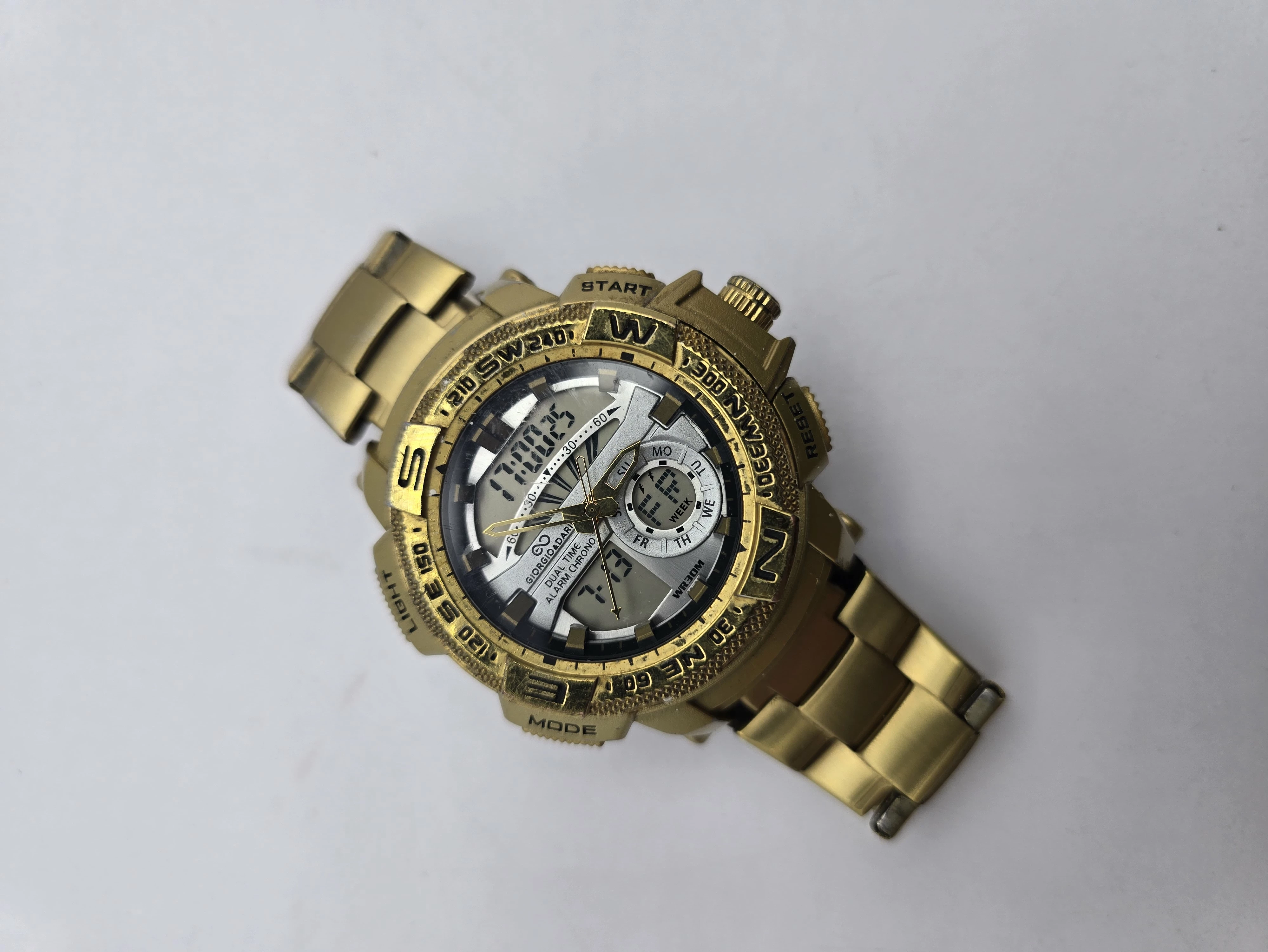 zegarek-giorgio-dario-zloty-chabrowa-4-jelcz-laskowice-milz-1